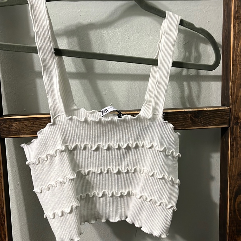 Zara ruffled crop top